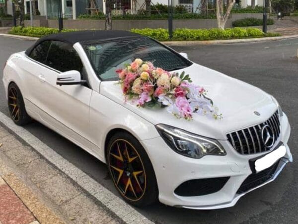 Xe Cưới Mercedes Mui Trần