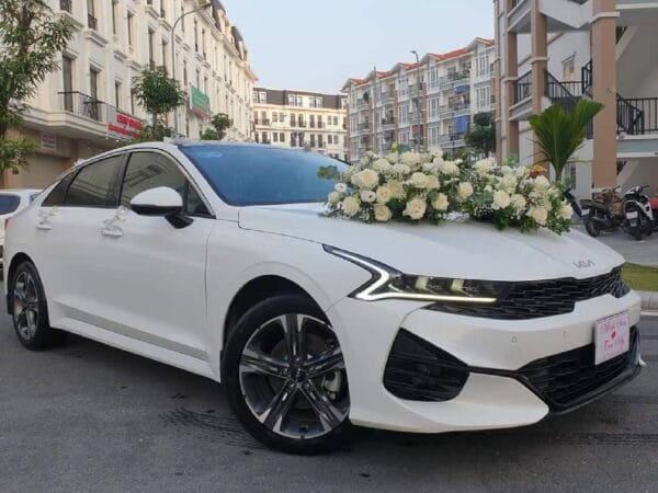Thuê Xe Cưới Hạng Sang KIA K5