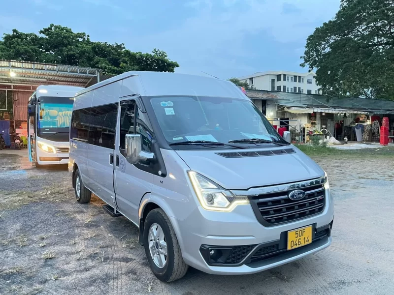 Thuê xe 16 chỗ - Ảnh 1
